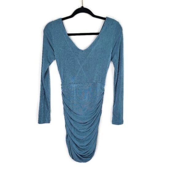 Princess Polly Bodycon Dress Size 4 Green Shimmer Ruching Side Zip Surplice - Picture 3 of 10